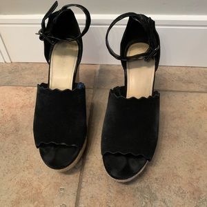 Marc Fisher open toe shoe